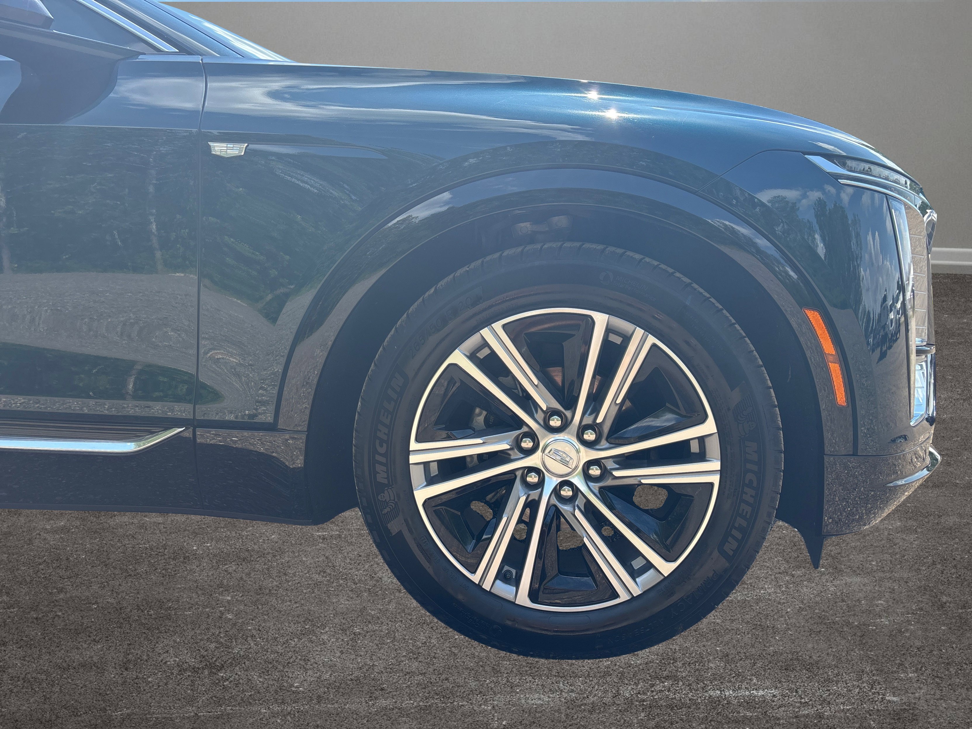 Used 2024 Cadillac Lyriq Luxury image 41