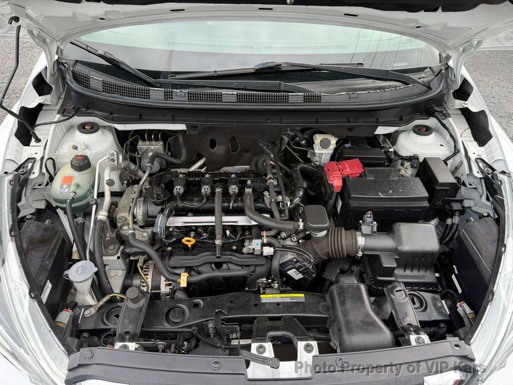 Used 2019 Nissan Kicks S FWD image 21