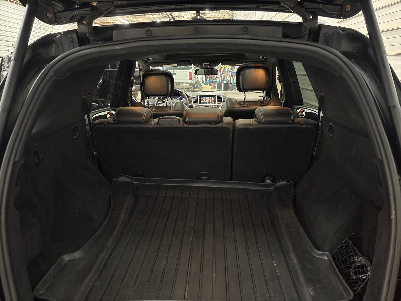 Used 2015 Mercedes-Benz ML 63 AMG 4MATIC image 34