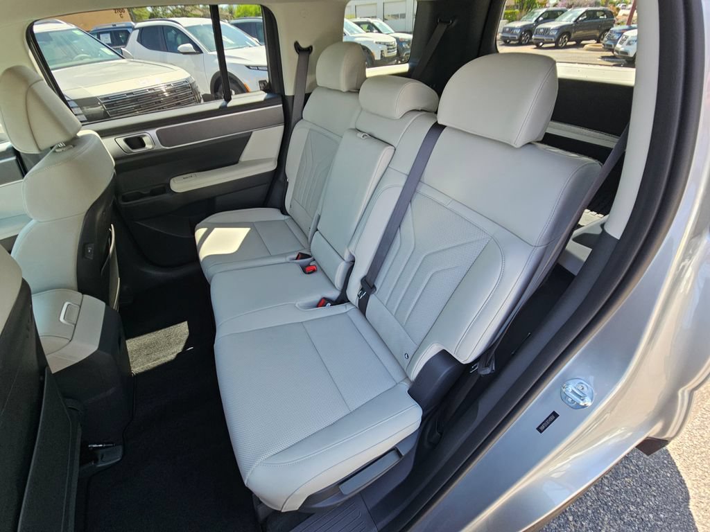 New 2026 Hyundai Santa Fe SEL AWD/4WD image 13