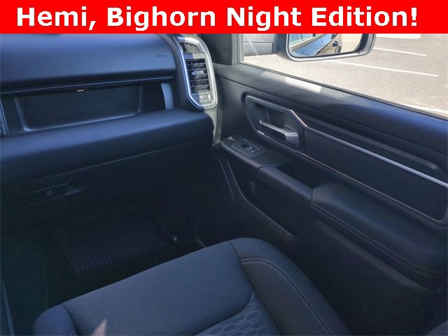 New 2026 RAM 1500 4x4 Crew Cab image 17