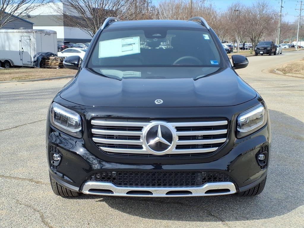New 2026 Mercedes-Benz GLB 250 4MATIC image 3