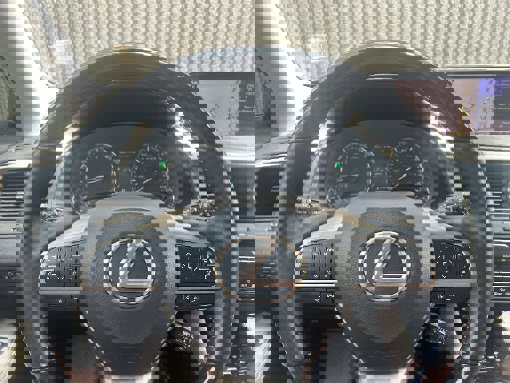 Used 2017 Lexus RX 350 AWD w/ Premium Package image 28