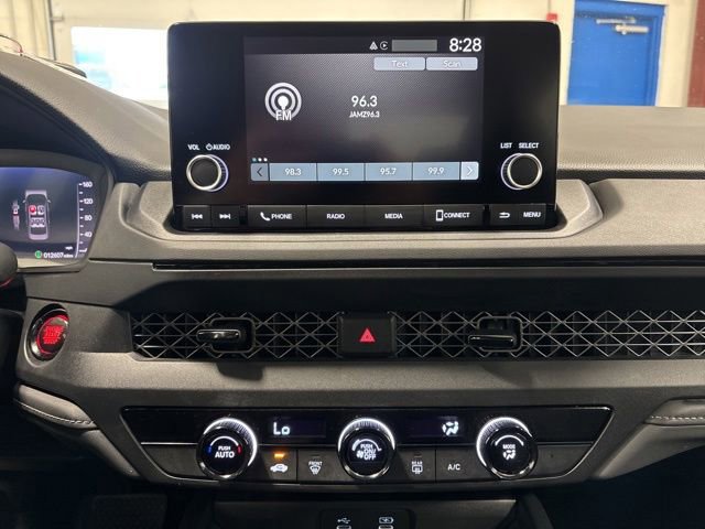 Certified 2024 Honda Accord LX image 27