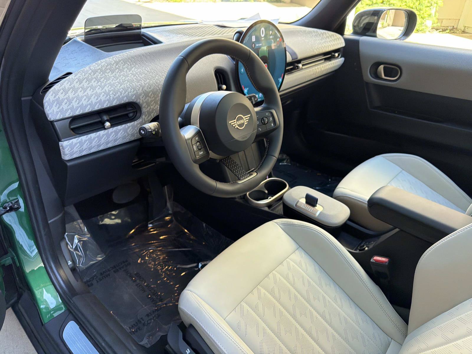 Used 2026 MINI Cooper 2-Door Hardtop FWD image 9