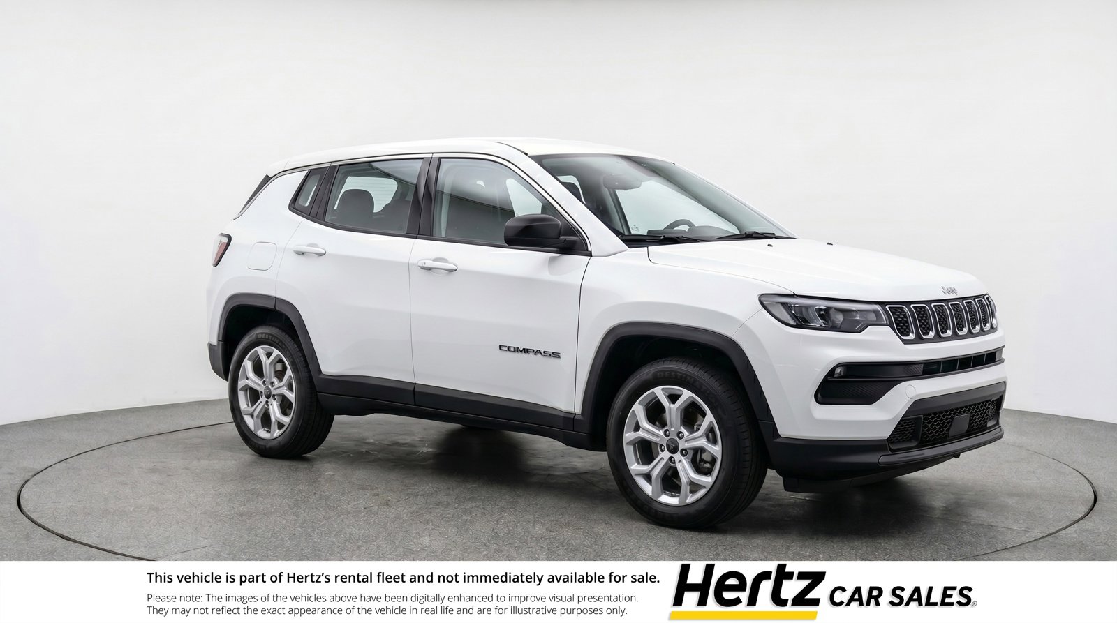 Used 2025 Jeep Compass Latitude AWD/4WD image 1