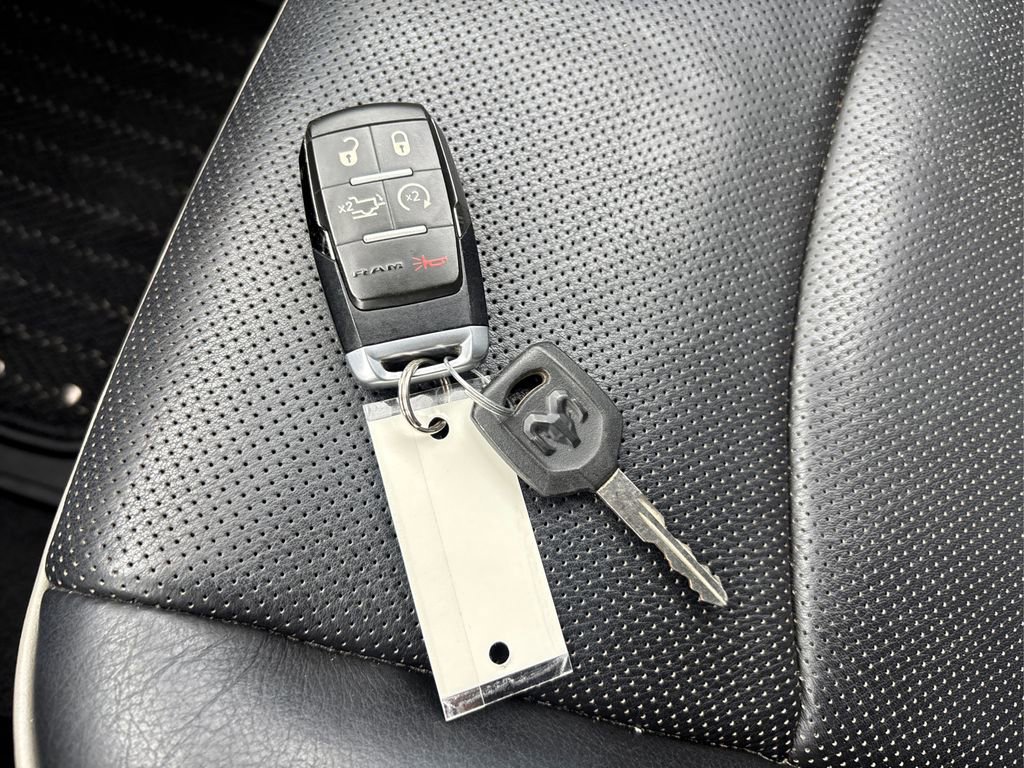 Used 2022 RAM 2500 Limited image 44