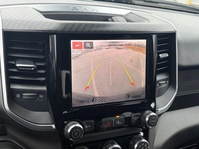 New 2026 RAM 1500 Express AWD/4WD image 3
