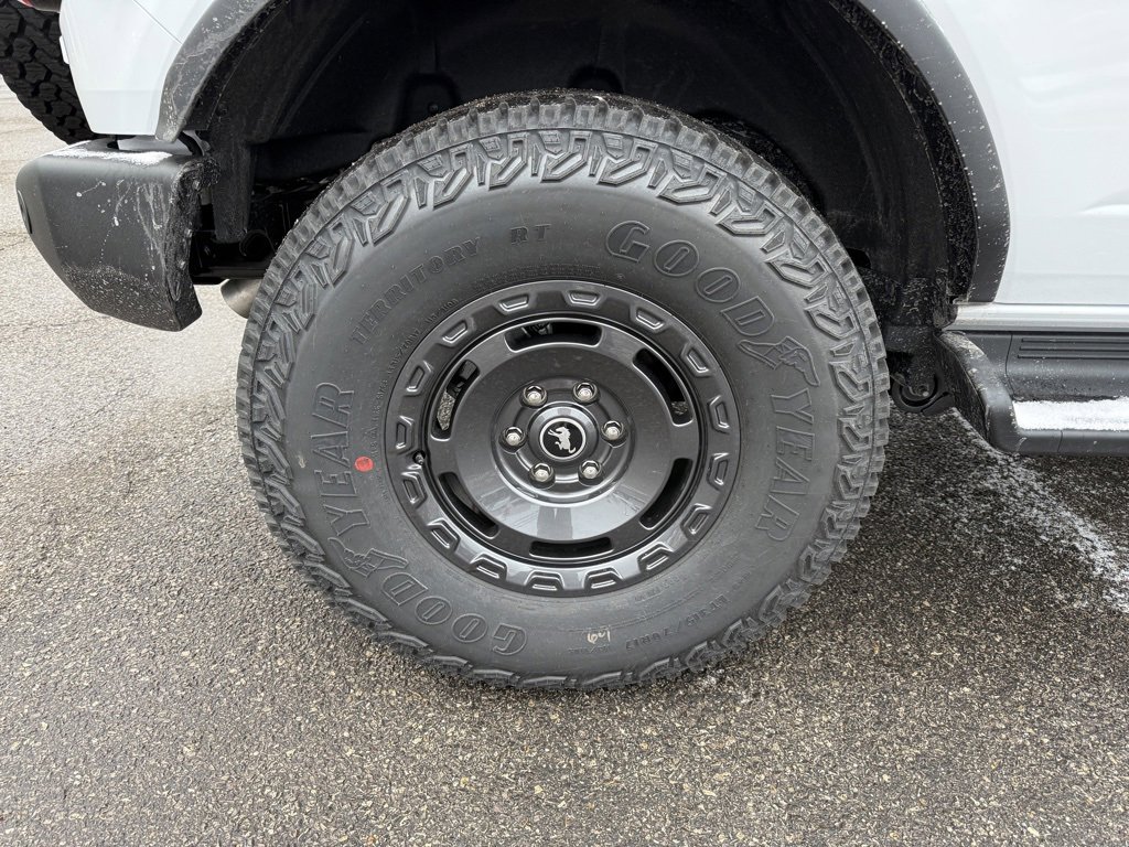 New 2025 Ford Bronco Outer Banks w/ Sasquatch Package image 30