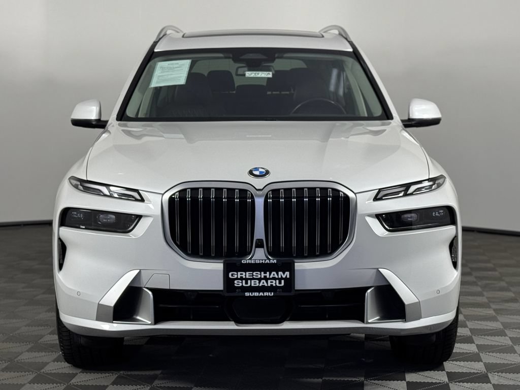 Used 2023 BMW X7 xDrive40i w/ Premium Package AWD/4WD image 2