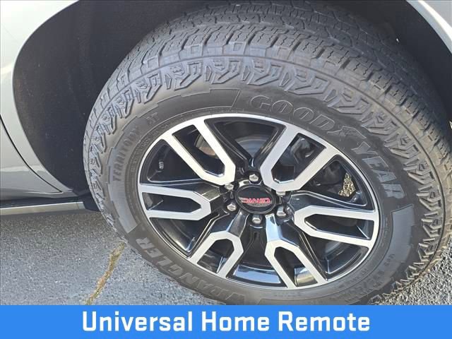 Certified 2024 GMC Yukon AT4 w/ AT4 Premium Plus Package AWD/4WD image 19
