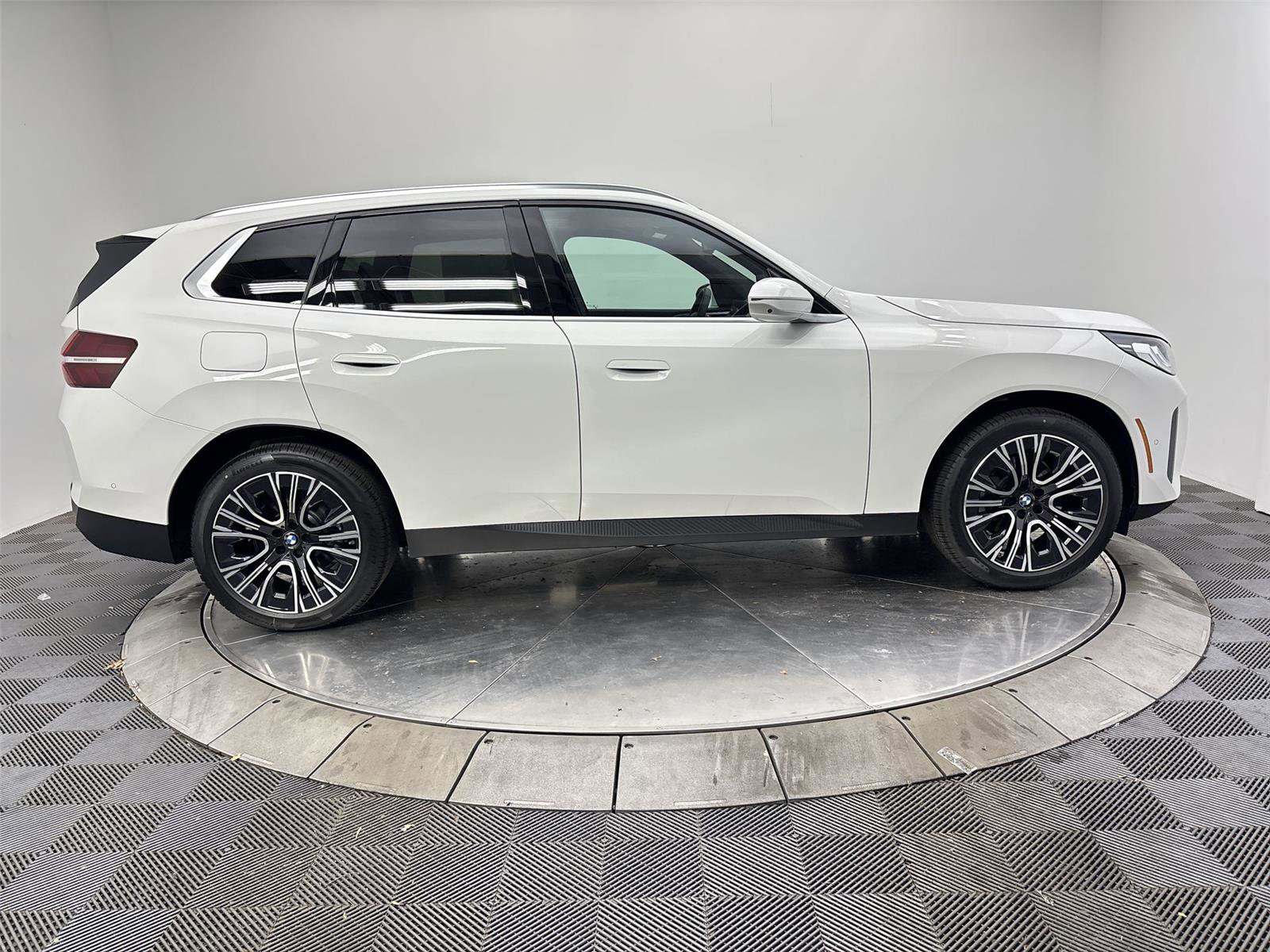 New 2026 BMW X3 xDrive30 w/ Premium Package image 17