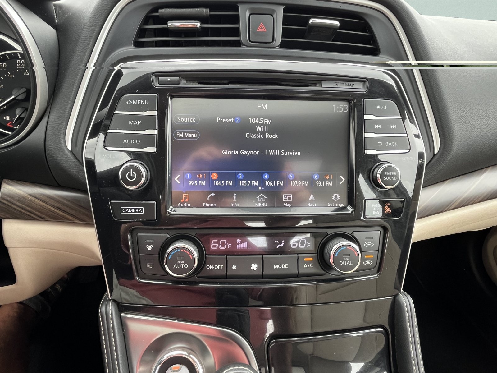Used 2016 Nissan Maxima Platinum FWD image 20