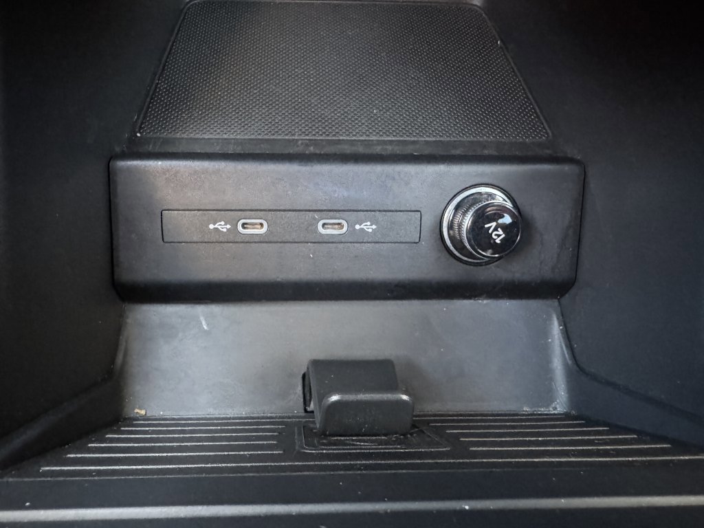 Used 2023 Audi Q4 e-tron Premium Plus w/ Premium Plus image 26