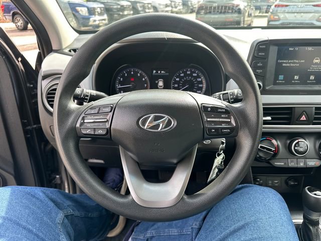 Used 2021 Hyundai Kona SE w/ Cargo Package image 33