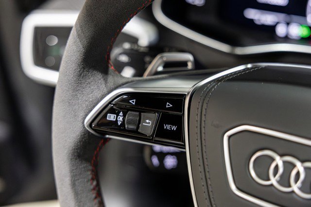 Used 2025 Audi RS 6 performance w/ Black Optic Package image 19