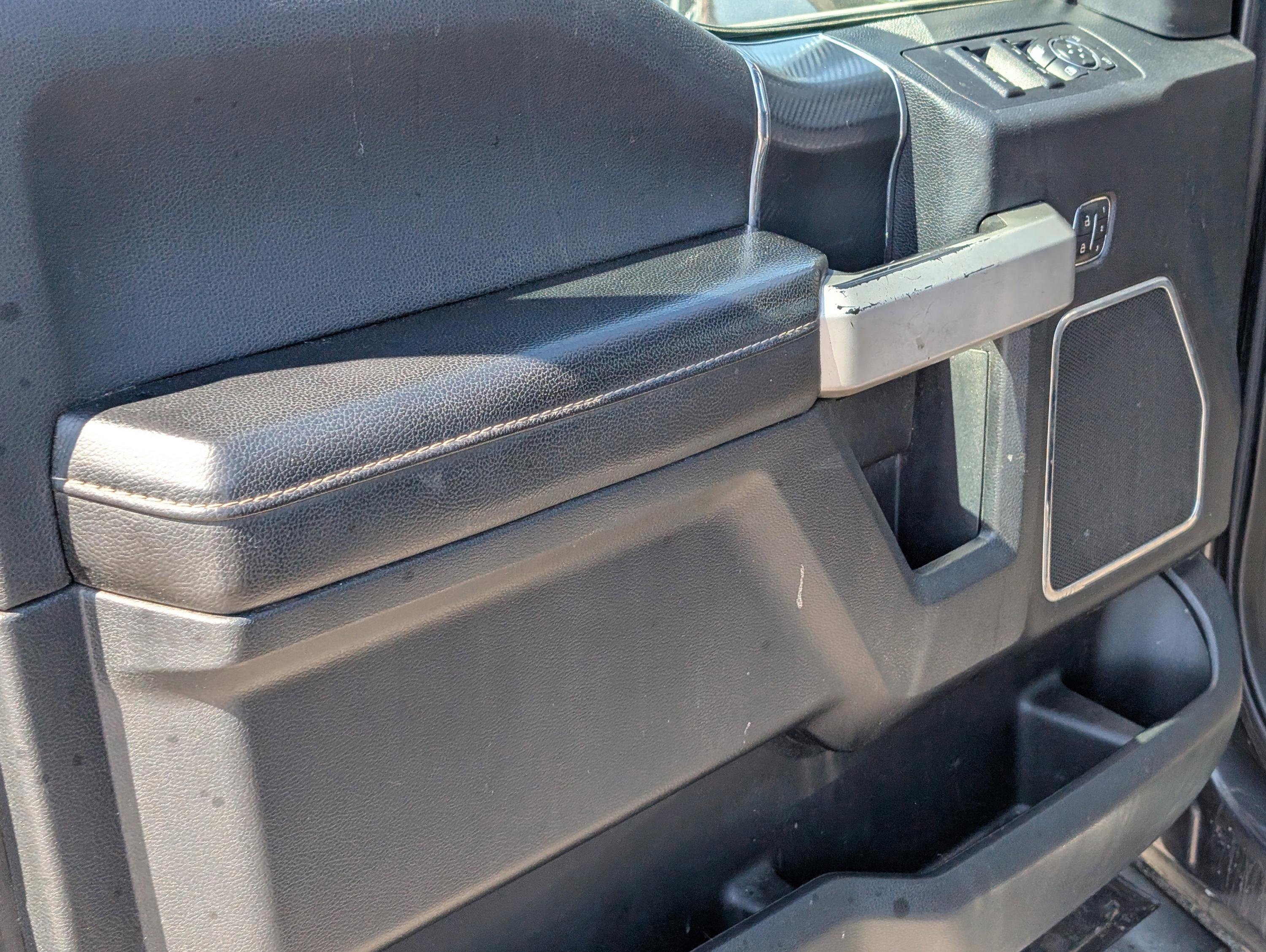 Used 2020 Ford F150 Lariat image 15