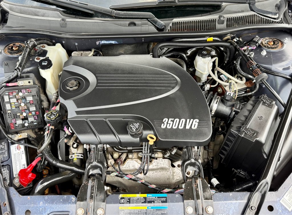 Used 2008 Chevrolet Impala LS FWD image 16