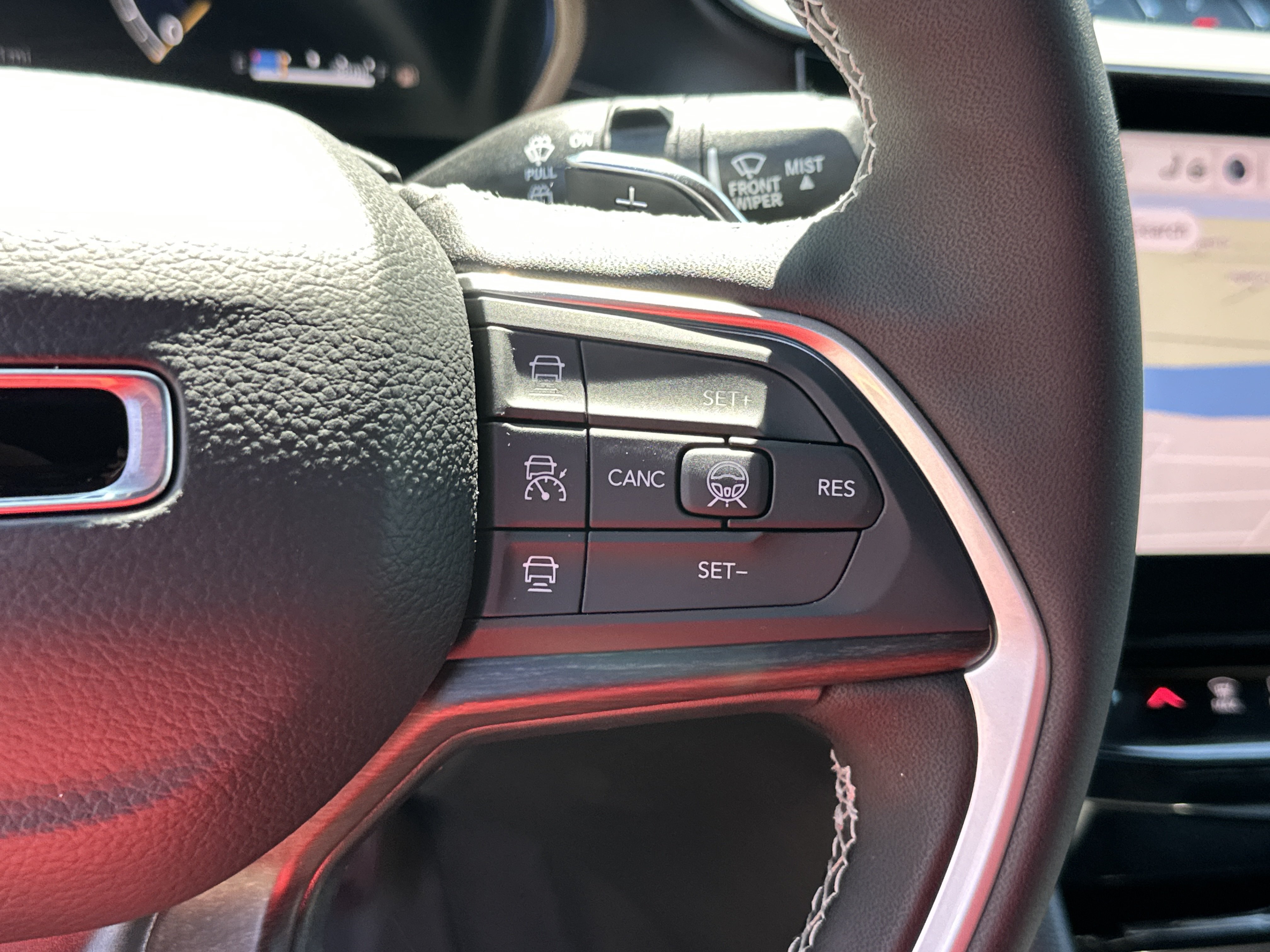 New 2026 Jeep Grand Cherokee L 4WD image 8