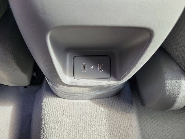 Certified 2025 Hyundai Elantra SEL image 14