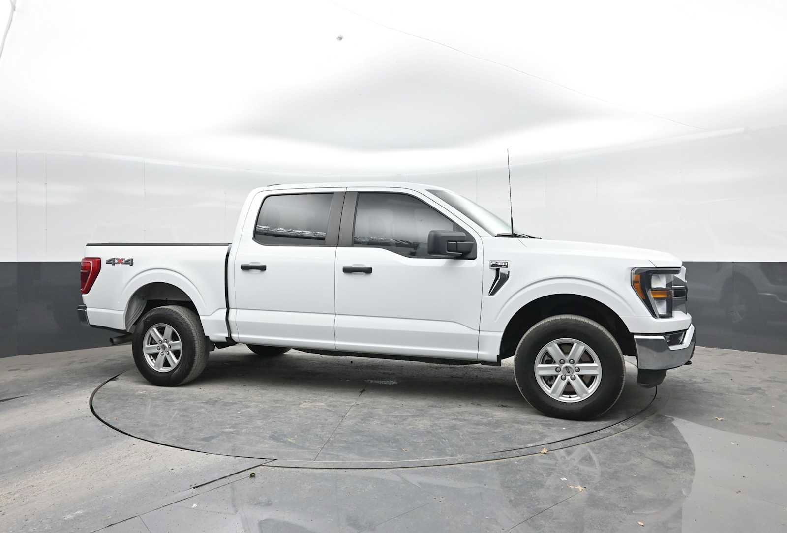 Used 2023 Ford F150 XLT image 7