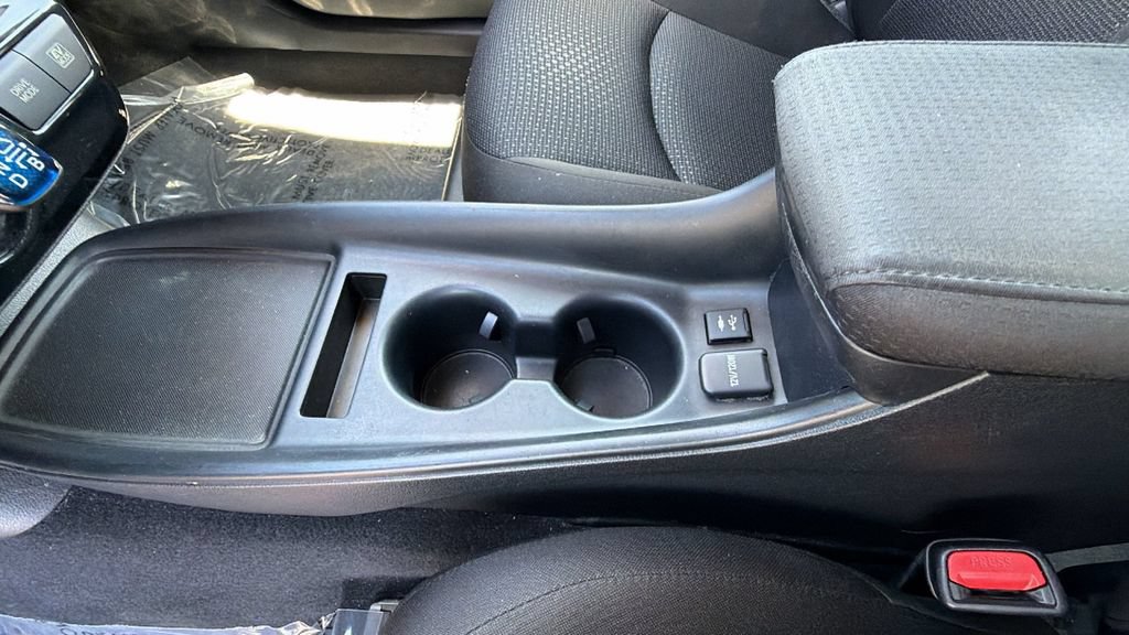 Used 2019 Toyota Prius LE AWD/4WD image 13