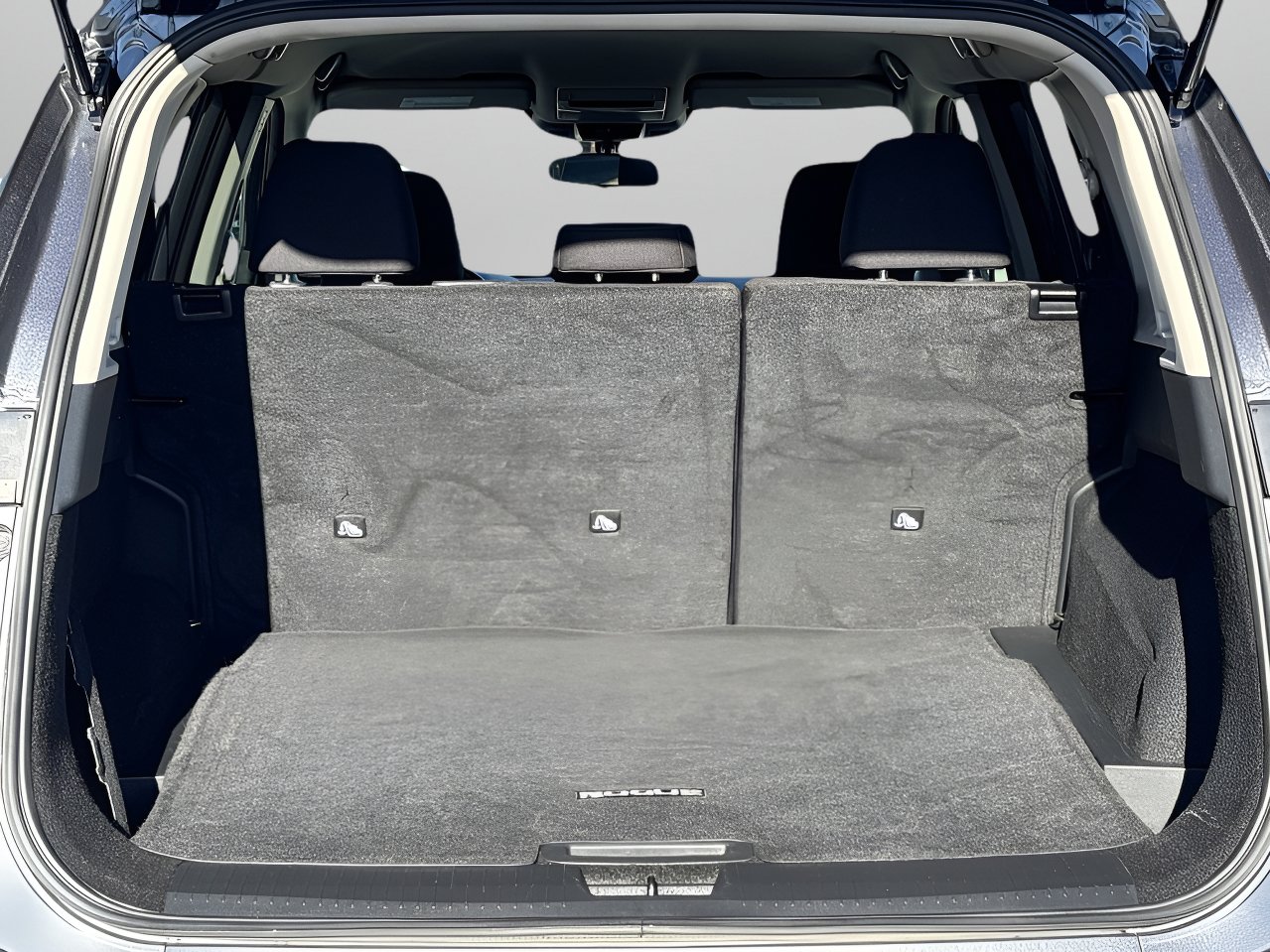 Used 2024 Nissan Rogue S image 8