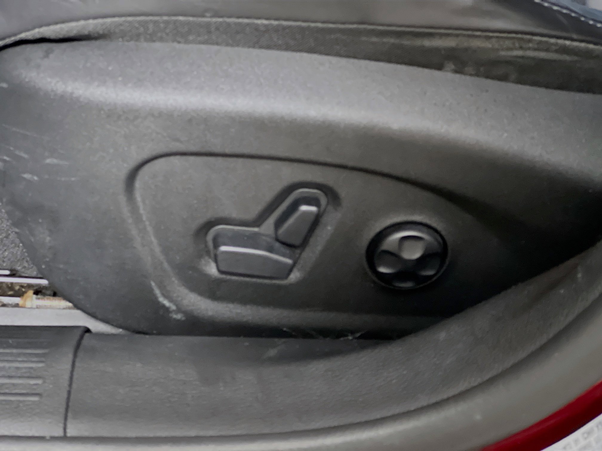 Used 2015 Chrysler 200 S w/ Navigation & Sound Group I FWD image 16