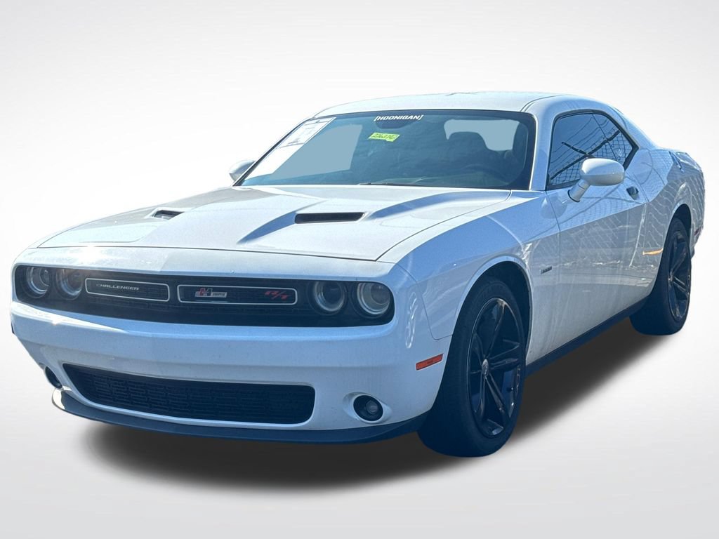 Used 2015 Dodge Challenger R/T w/ Quick Order Package 22B R/T RWD image 6