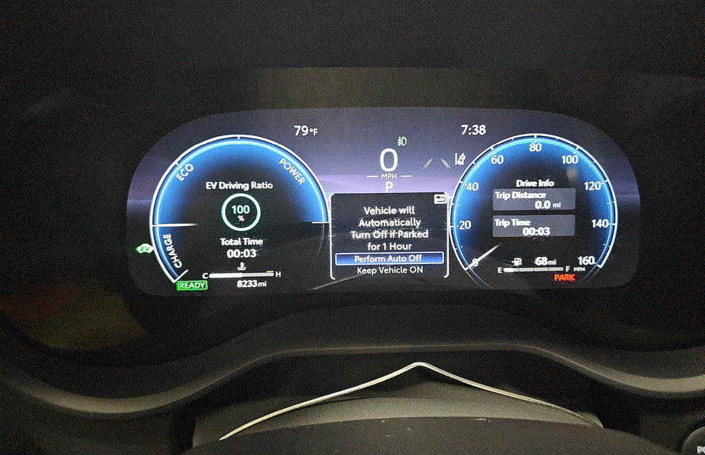 Used 2025 Toyota Sienna XSE FWD image 9