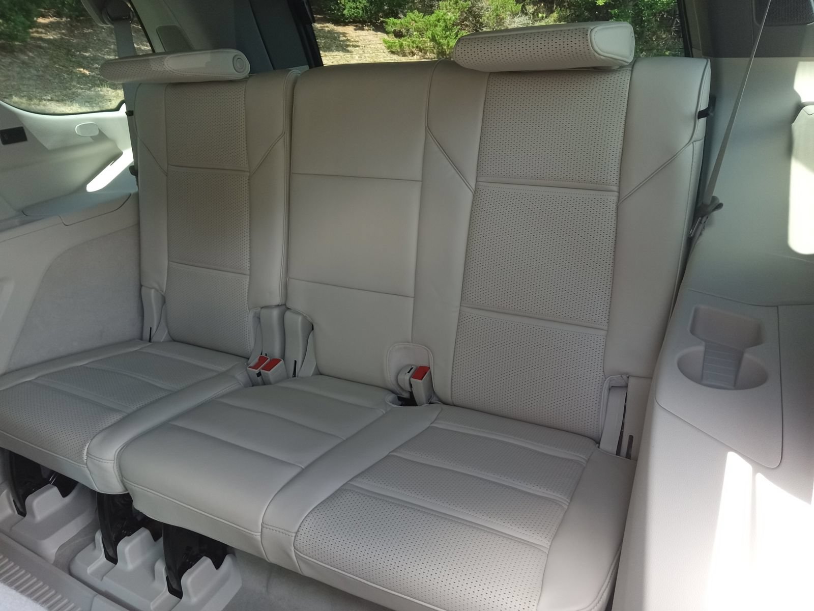 Certified 2026 Cadillac Escalade Platinum Sport AWD/4WD image 27