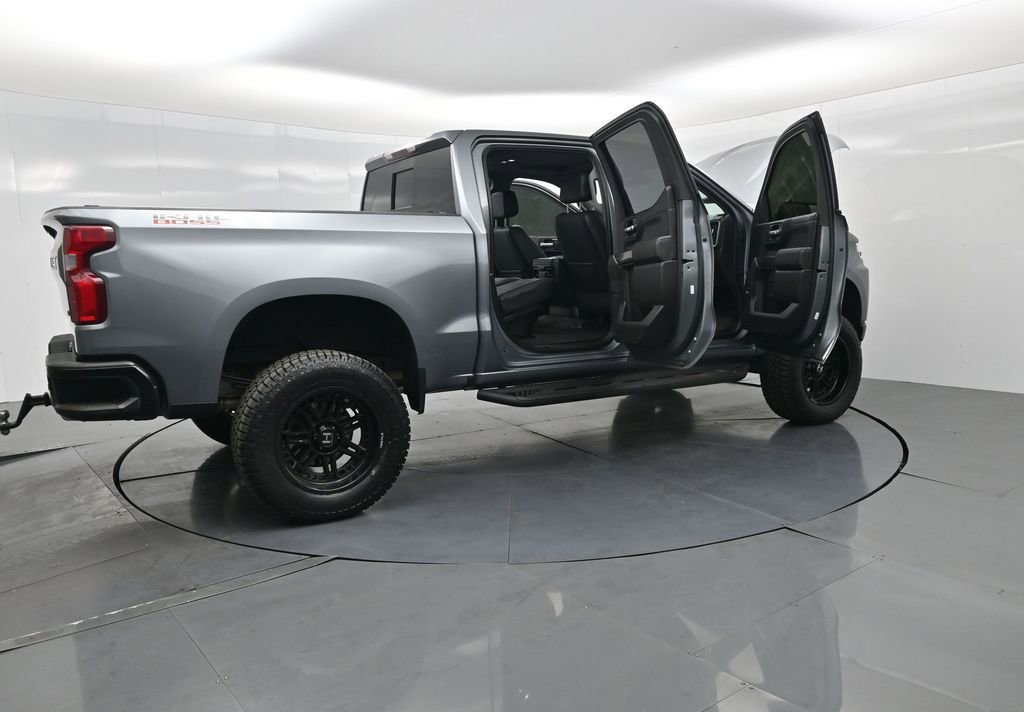 Used 2021 Chevrolet Silverado 1500 LT Trail Boss w/ Convenience Package II image 37