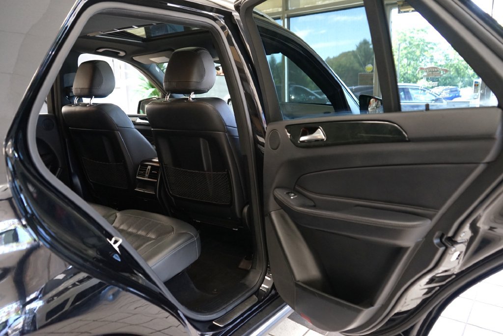 Used 2017 Mercedes-Benz GLE 350 4MATIC w/ Premium 1 Package image 46