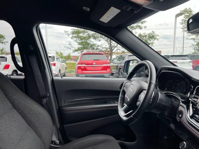 Used 2025 Dodge Durango GT AWD/4WD image 34