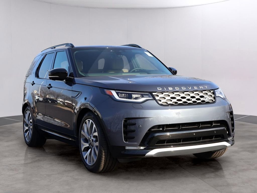 New 2026 Land Rover Discovery Limited Edition image 3