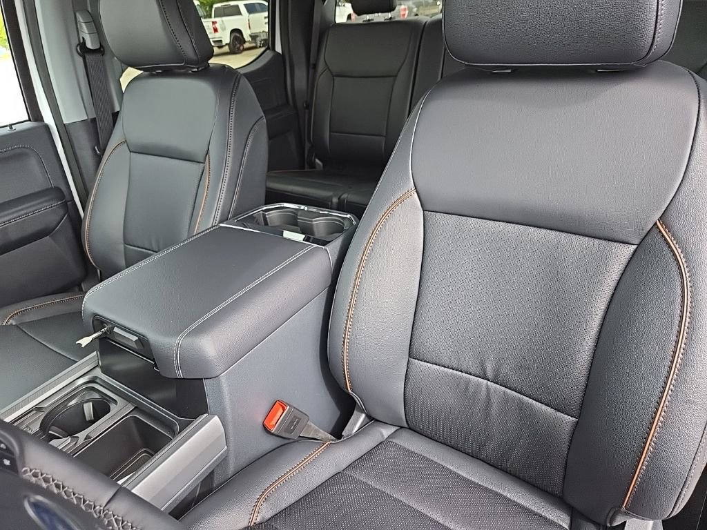 New 2026 Ford F250 Lariat image 15