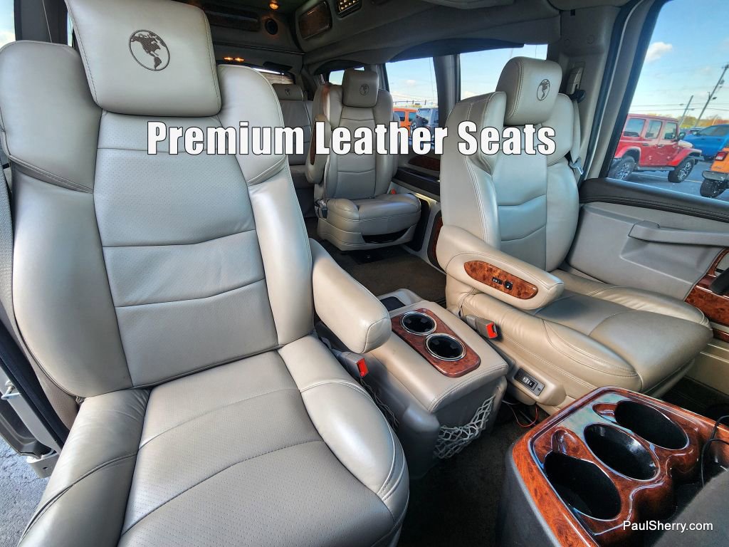 Used 2021 Chevrolet Express 2500 LS w/ Enhanced Convenience Package image 4