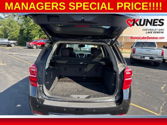 Used 2017 Chevrolet Equinox Premier w/ Enhanced Convenience Package AWD/4WD image 24