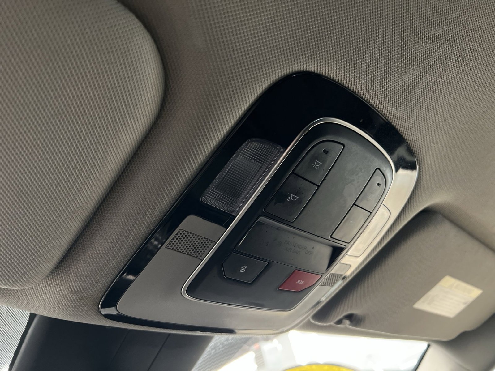 Used 2023 Hyundai Santa Fe SEL image 32