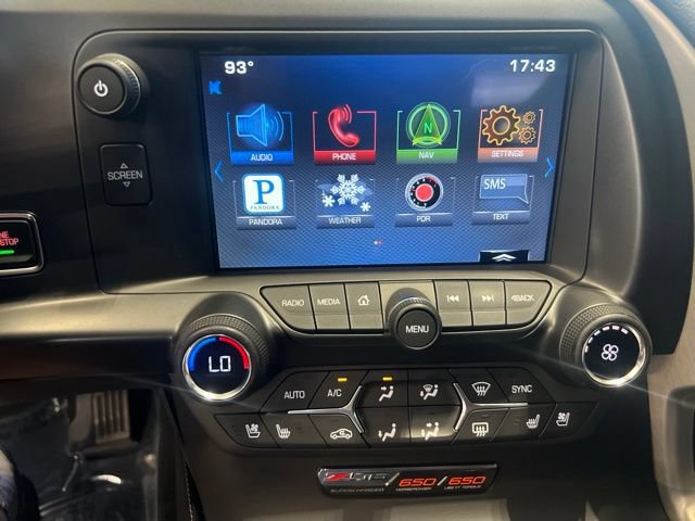 Used 2015 Chevrolet Corvette Z06 w/ 2LZ Preferred Equipment Group RWD image 20