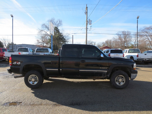 Used 2002 Chevrolet Silverado 2500 LT w/ Off-Road Skid Plate Pkg image 6