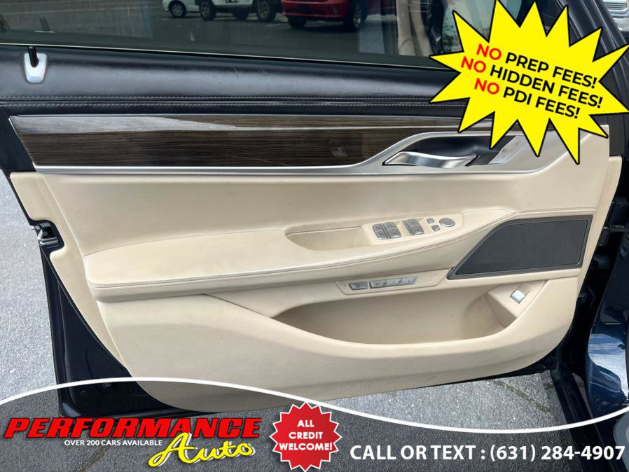 Used 2016 BMW 740i 4dr Sdn 740i RWD image 27