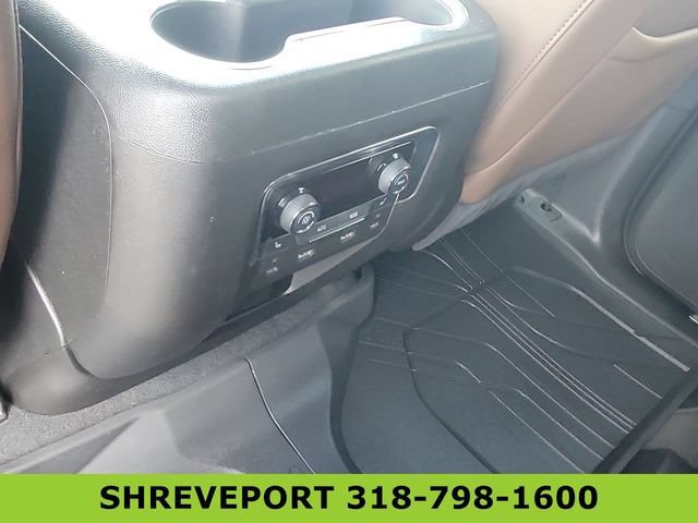 Used 2025 Chevrolet Tahoe High Country AWD/4WD image 22