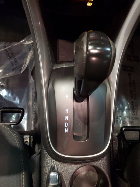 Used 2019 Chevrolet Trax LS AWD/4WD image 25