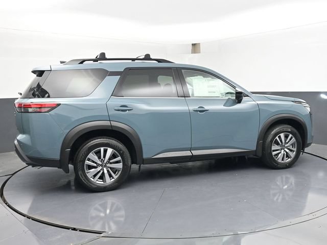 New 2026 Nissan Pathfinder SL w/ Cargo Package FWD image 3