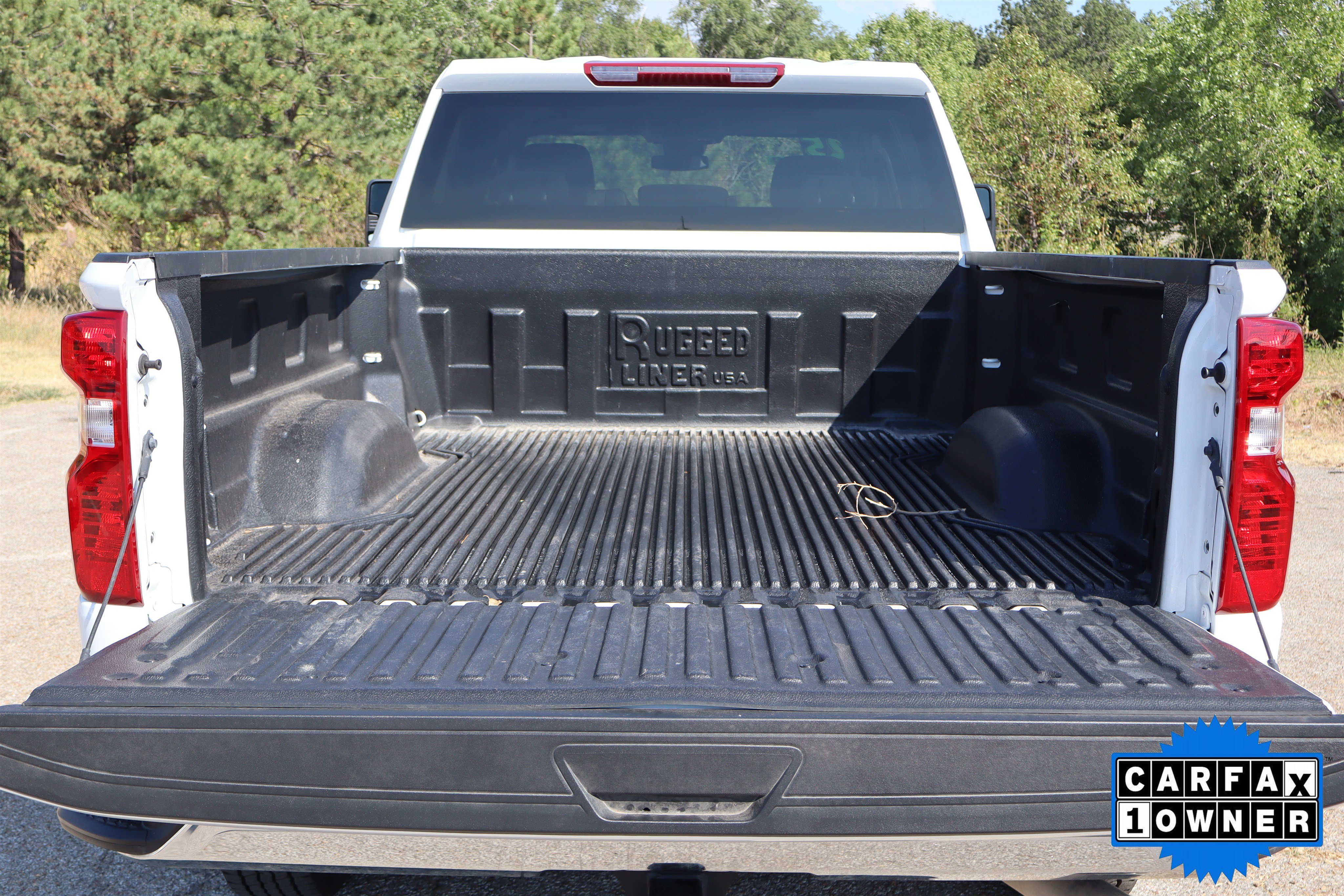 Used 2025 Chevrolet Silverado 2500 LT w/ Convenience Package AWD/4WD image 9