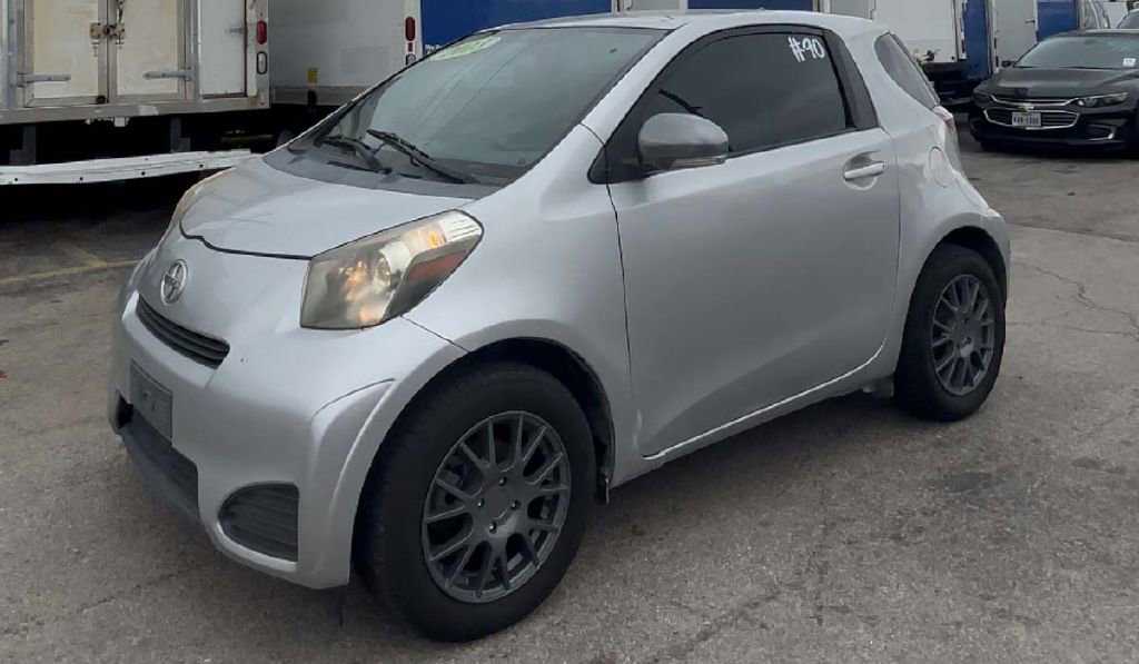 Used 2013 Scion iQ image 2
