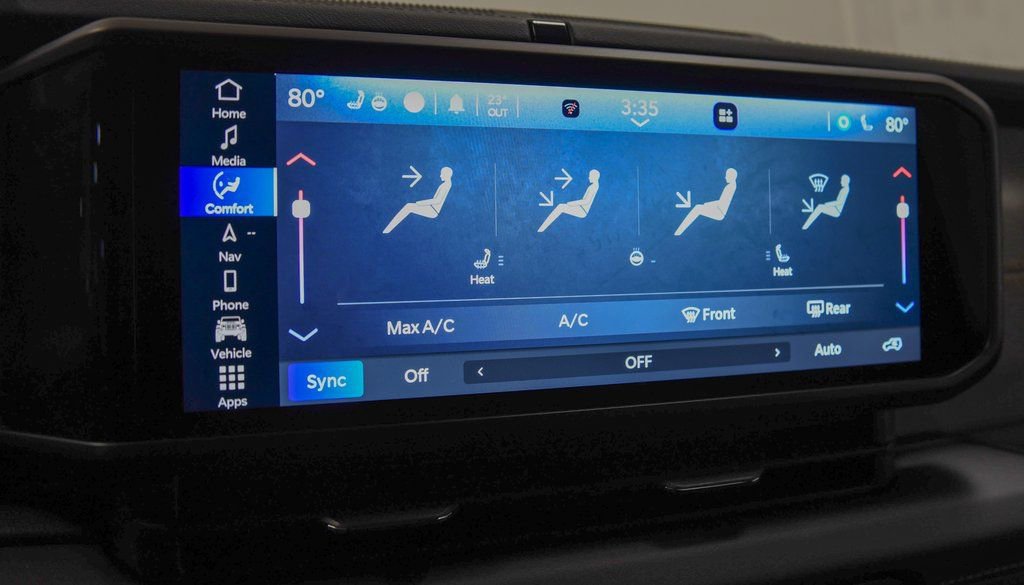 Used 2024 Jeep Wrangler Unlimited Sahara w/ Technology Group image 19