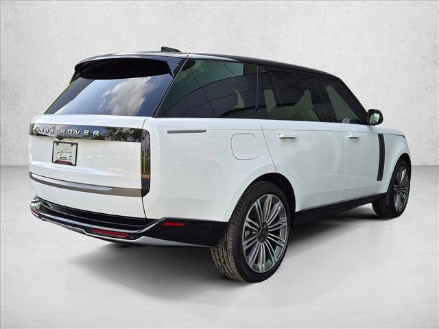 New 2027 Land Rover Range Rover Long Wheelbase SE AWD/4WD image 2
