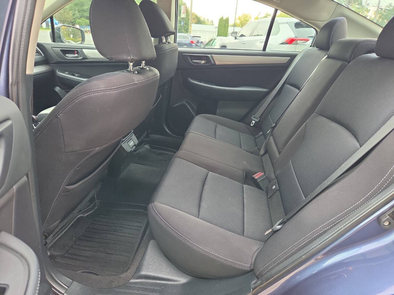 Used 2018 Subaru Legacy 2.5i Premium AWD/4WD image 17